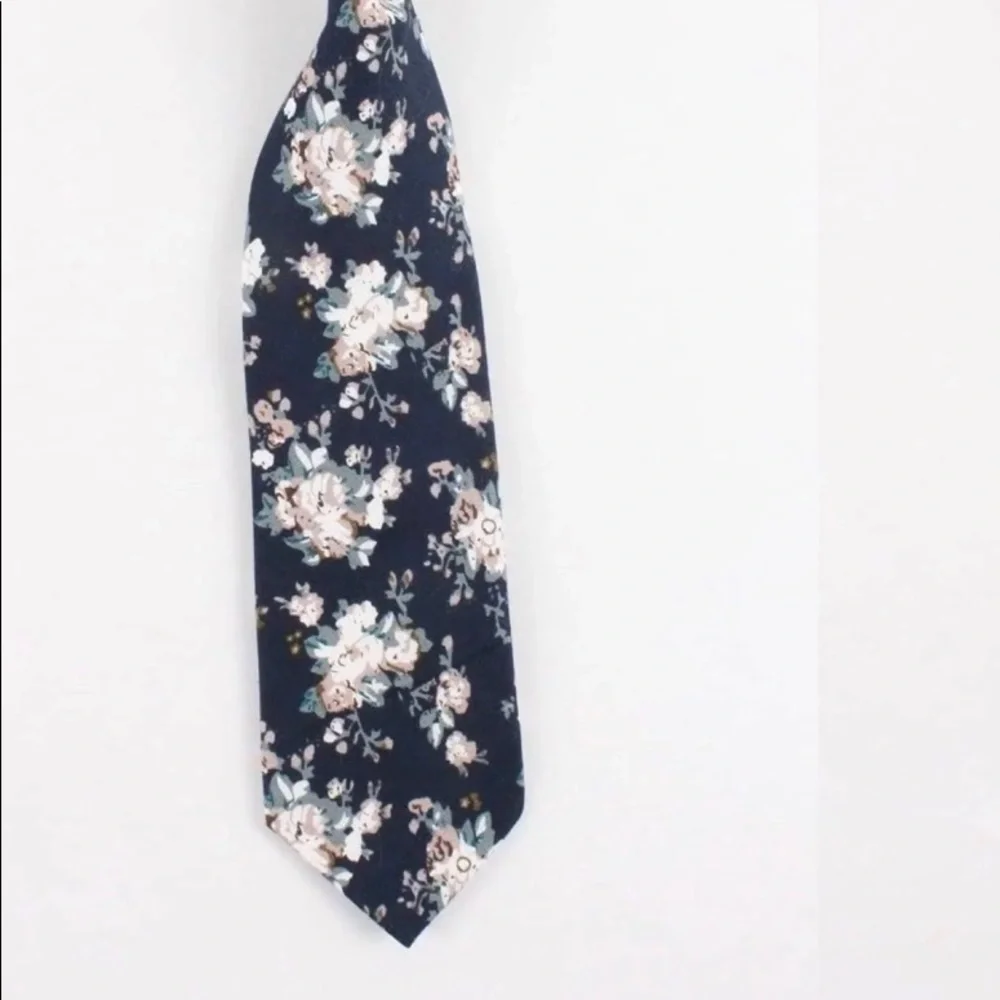 FINLEY Boys Navy Floral Skinny Tie 2.3